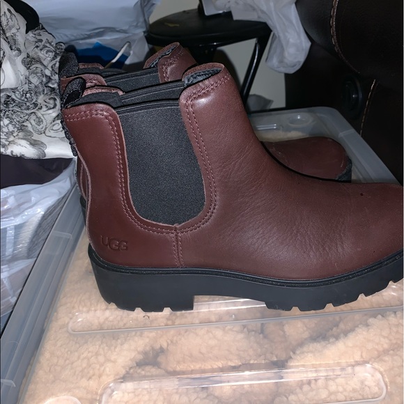 ugg markstrum chelsea boot